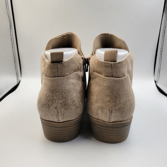 Arizona Cream Gale Heeled Booties Sz 8 - Picture 4 of 10